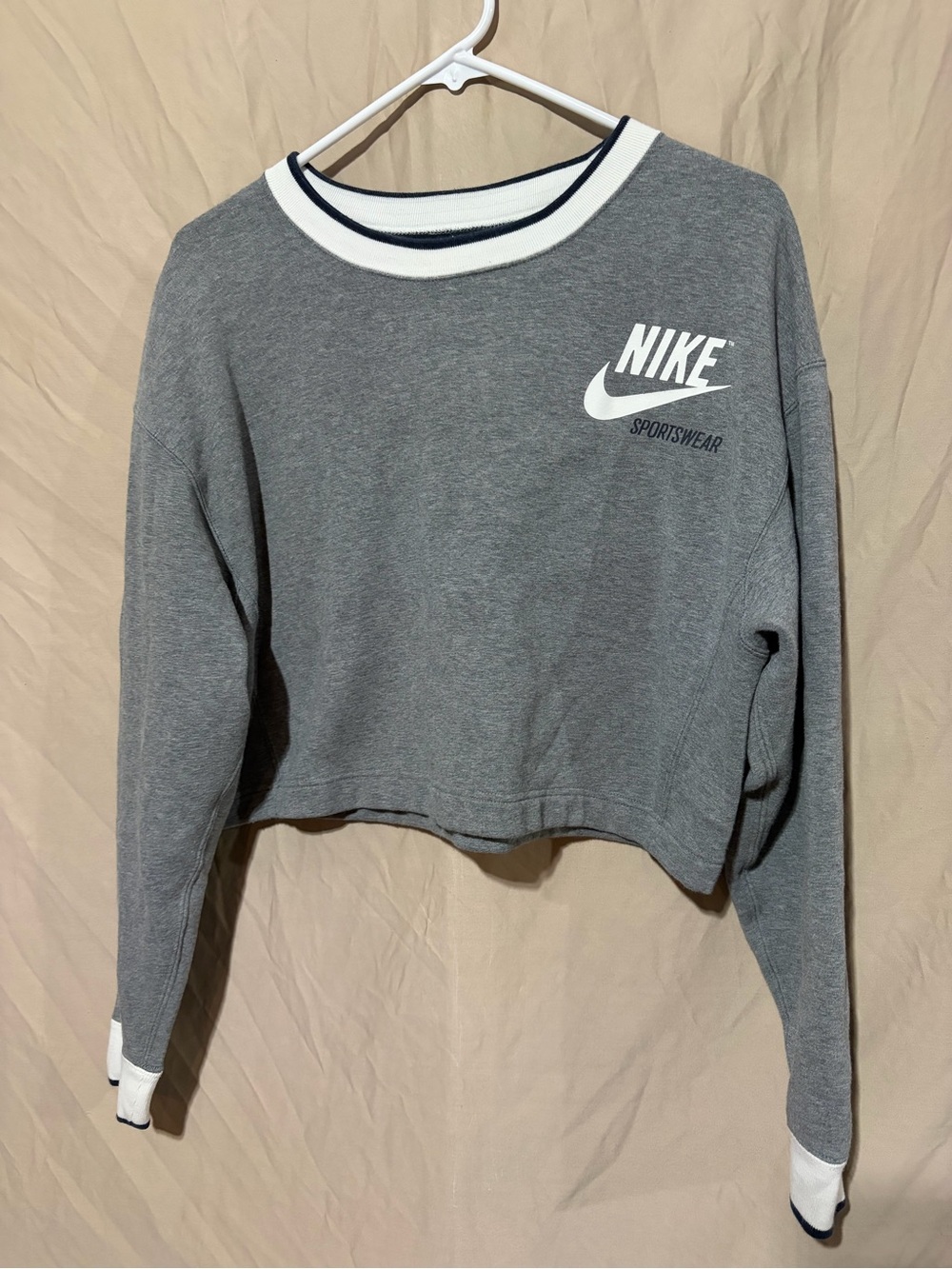 Nike crewneck reversible